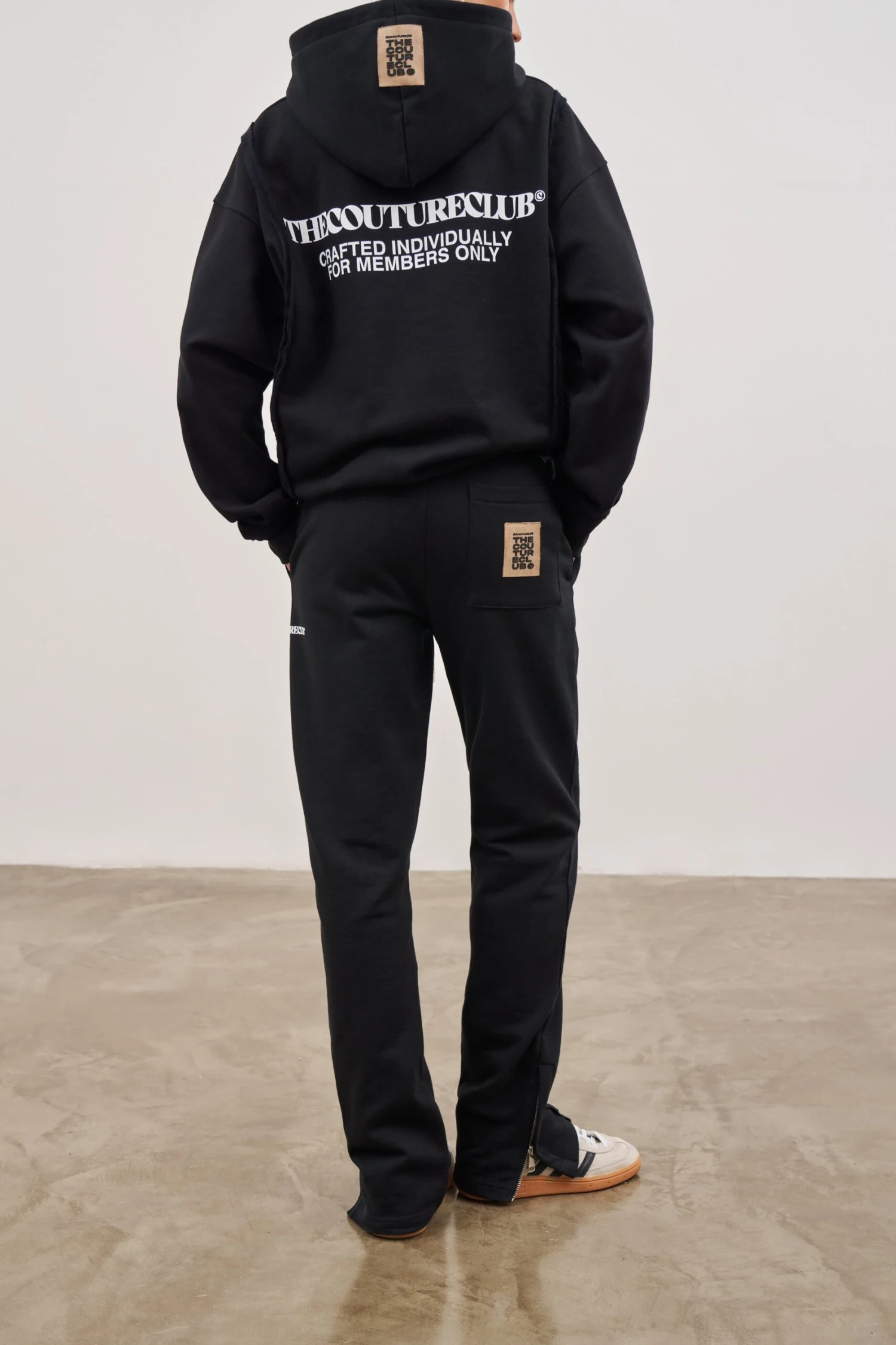 RAW SEAM STRAIGHT LEG JOGGERS - BLACK - Image 6