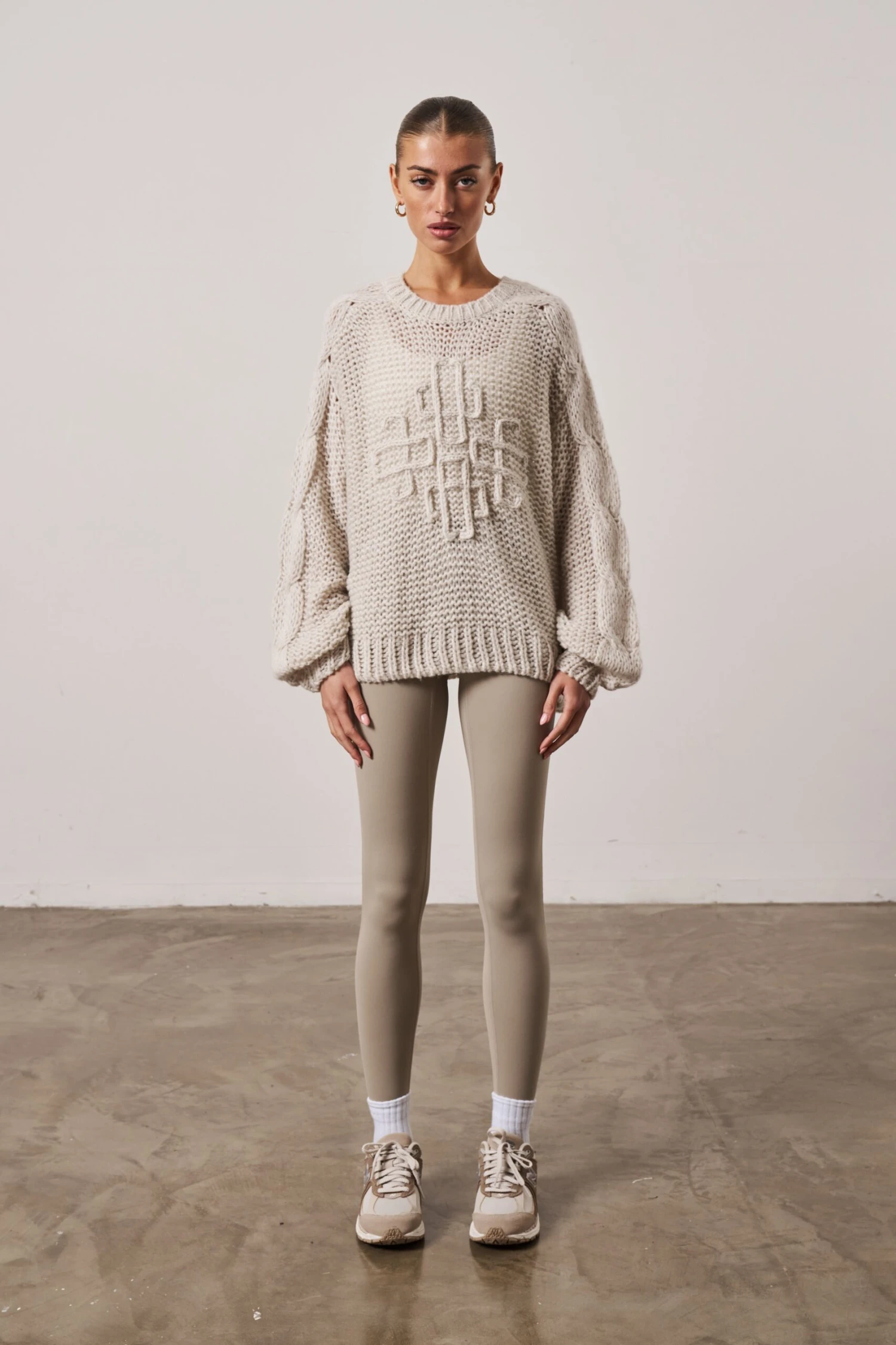 EMBLEM OVERSIZED KNIT JUMPER- STONE - Image 3