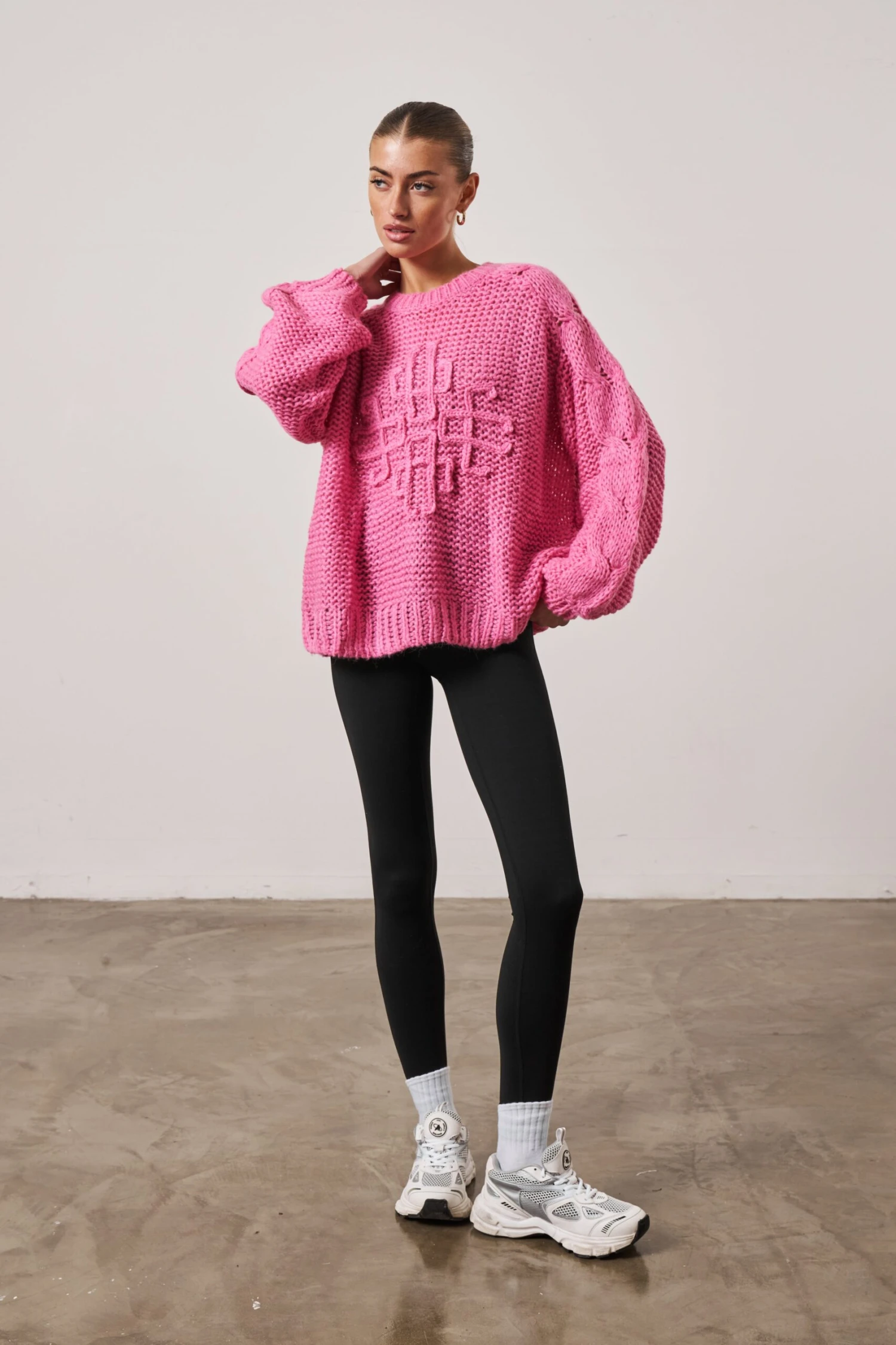 EMBLEM OVERSIZED KNIT JUMPER - PINK - Image 9