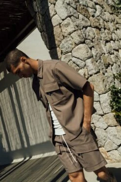 TECHNICAL HEAVYWEIGHT UTILITY SHORTS - COFFEE