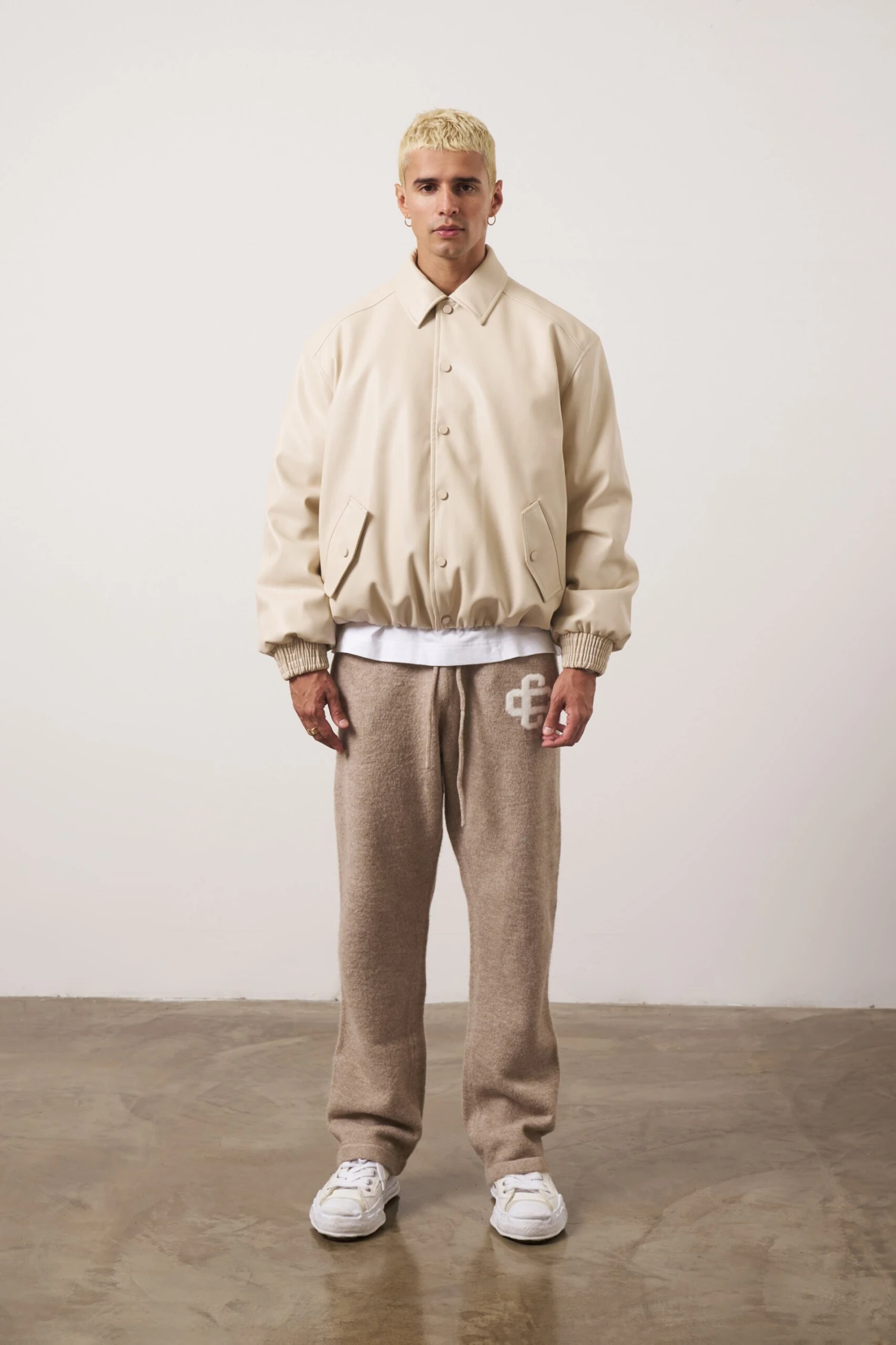 FAUX LEATHER BOMBER - BEIGE - Image 3