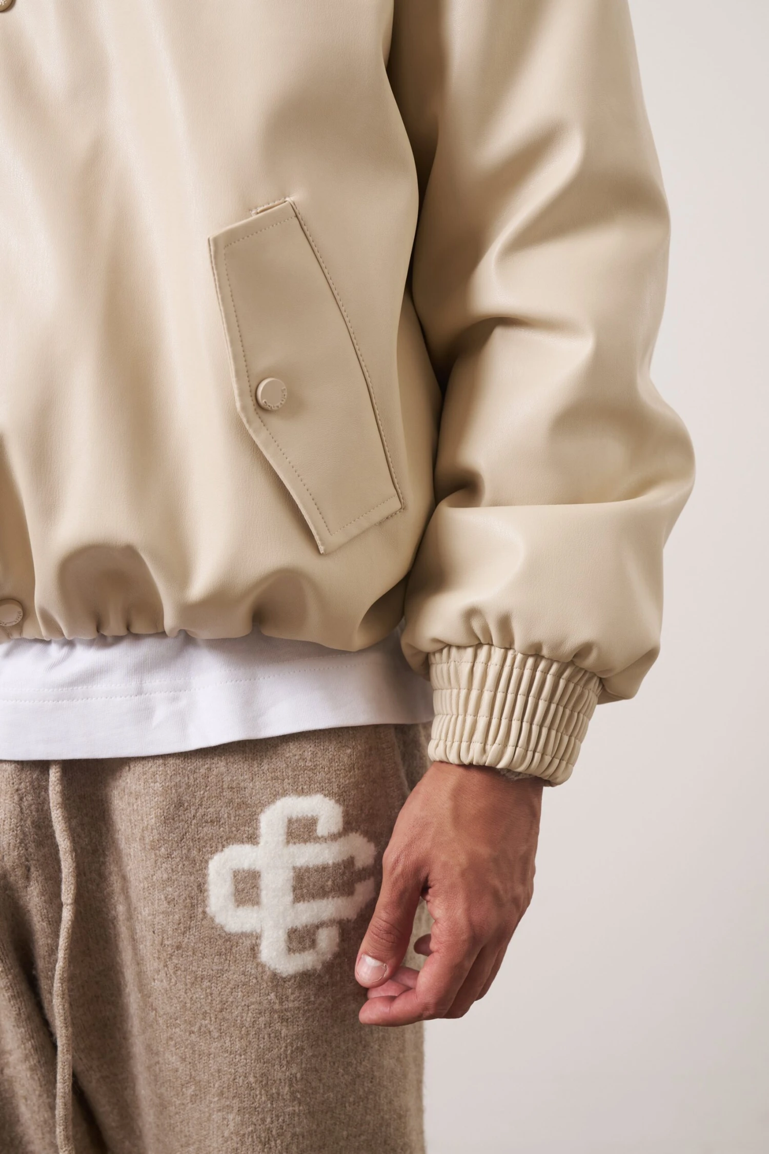 FAUX LEATHER BOMBER - BEIGE - Image 5