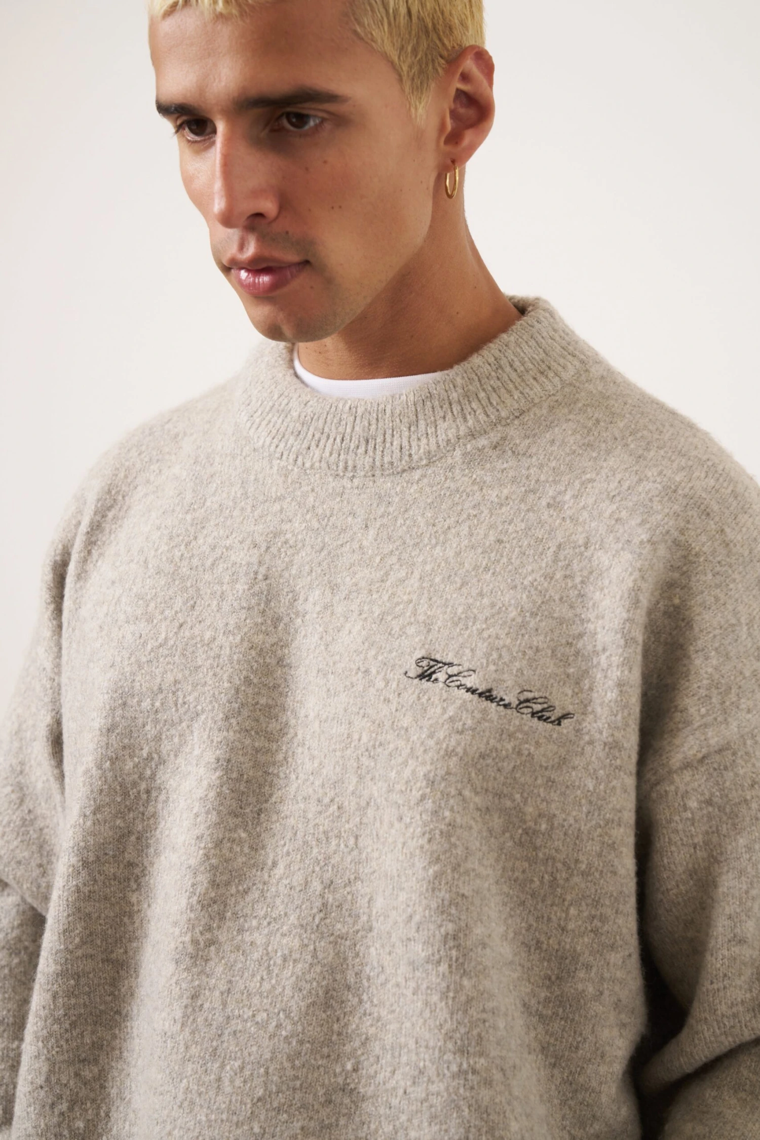 COUTURE SCRIPT KNITTED CREW - GREY - Image 7