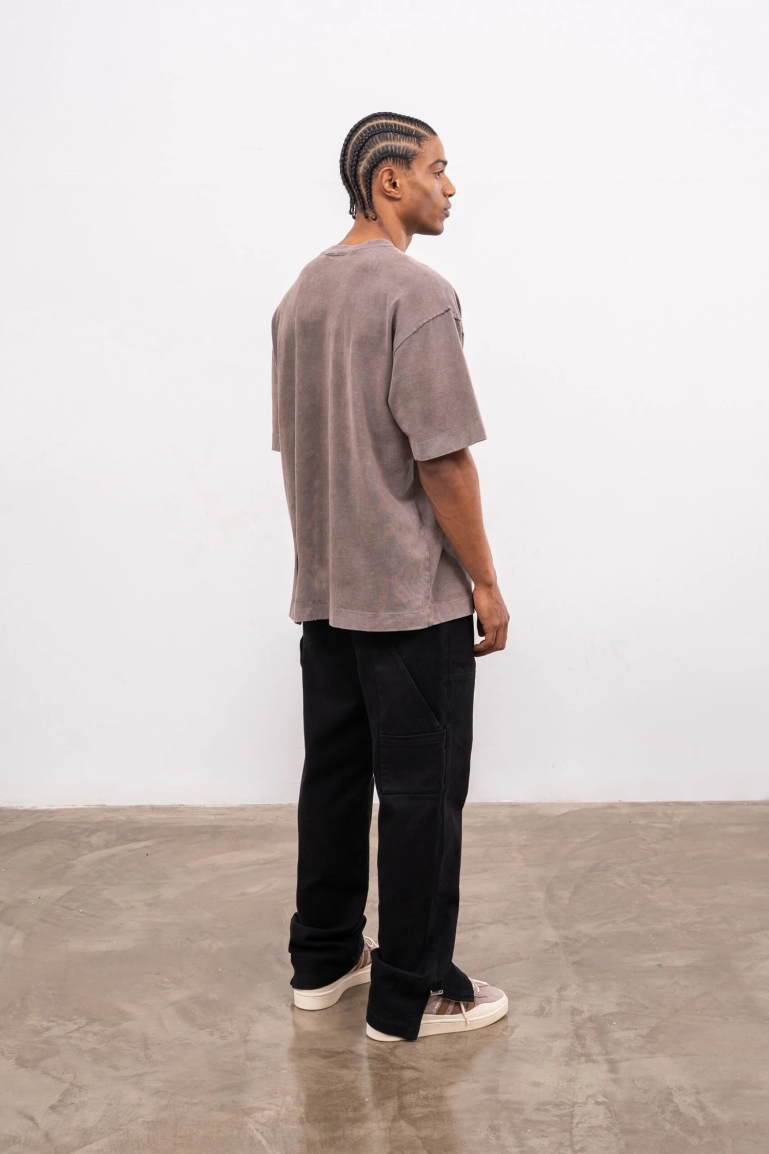 WASHED POCKET DETAIL T-SHIRT - BROWN - Image 5