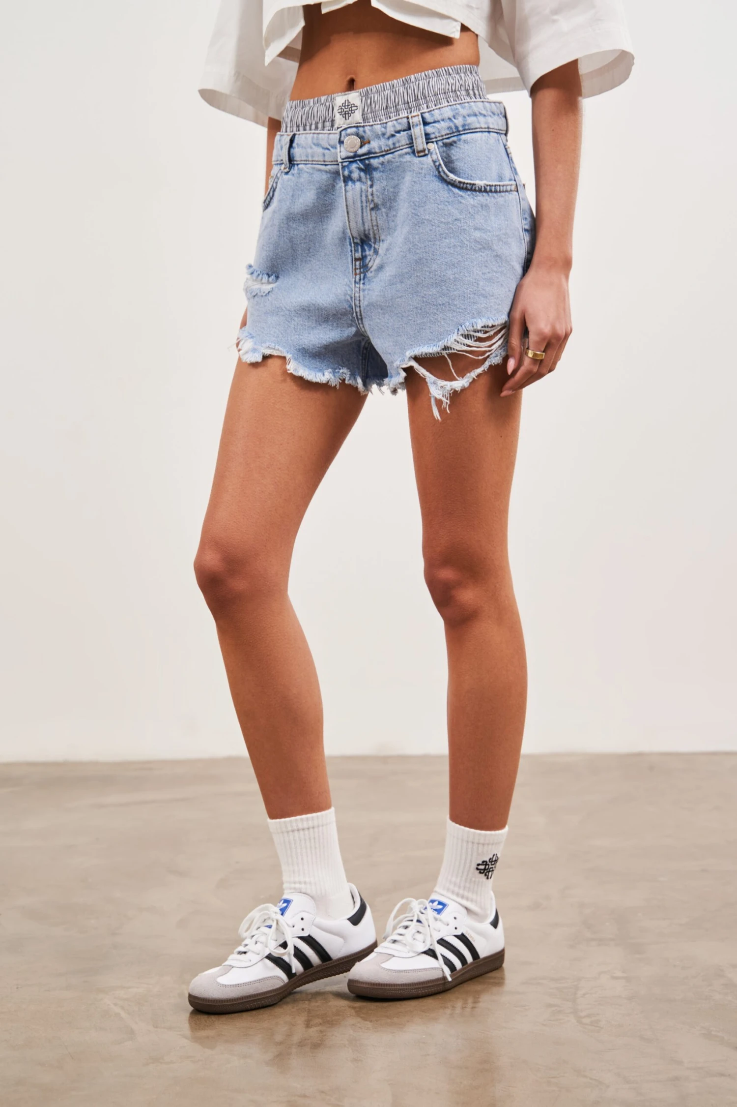 DOUBLE LAYER BOXER DENIM SHORT - BLUE WASH - Image 2