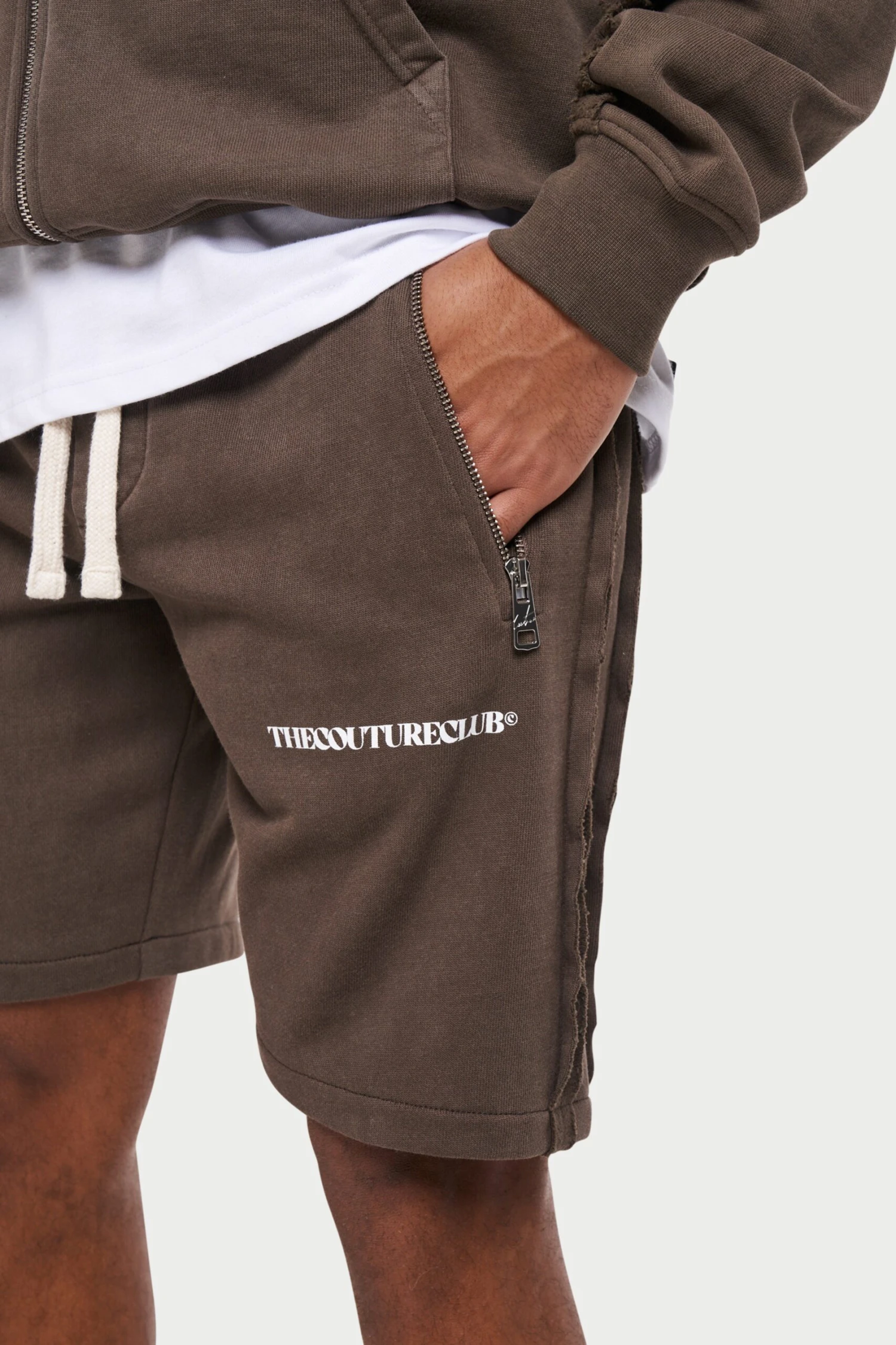 RAW SEAM DISTRESSED SHORTS - BROWN WASHED - Image 4