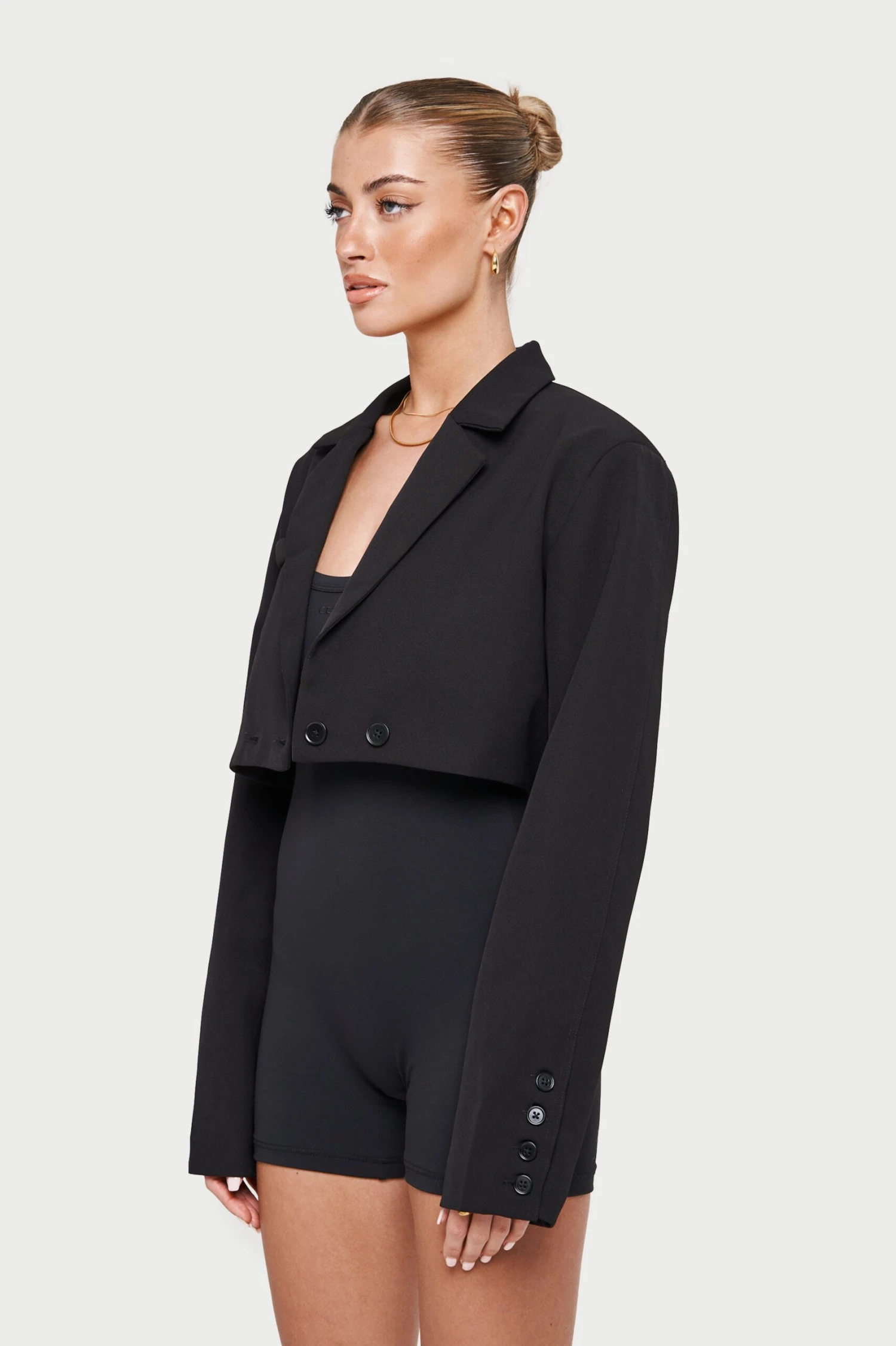 OVERSIZED CROPPED BLAZER - BLACK - Image 4