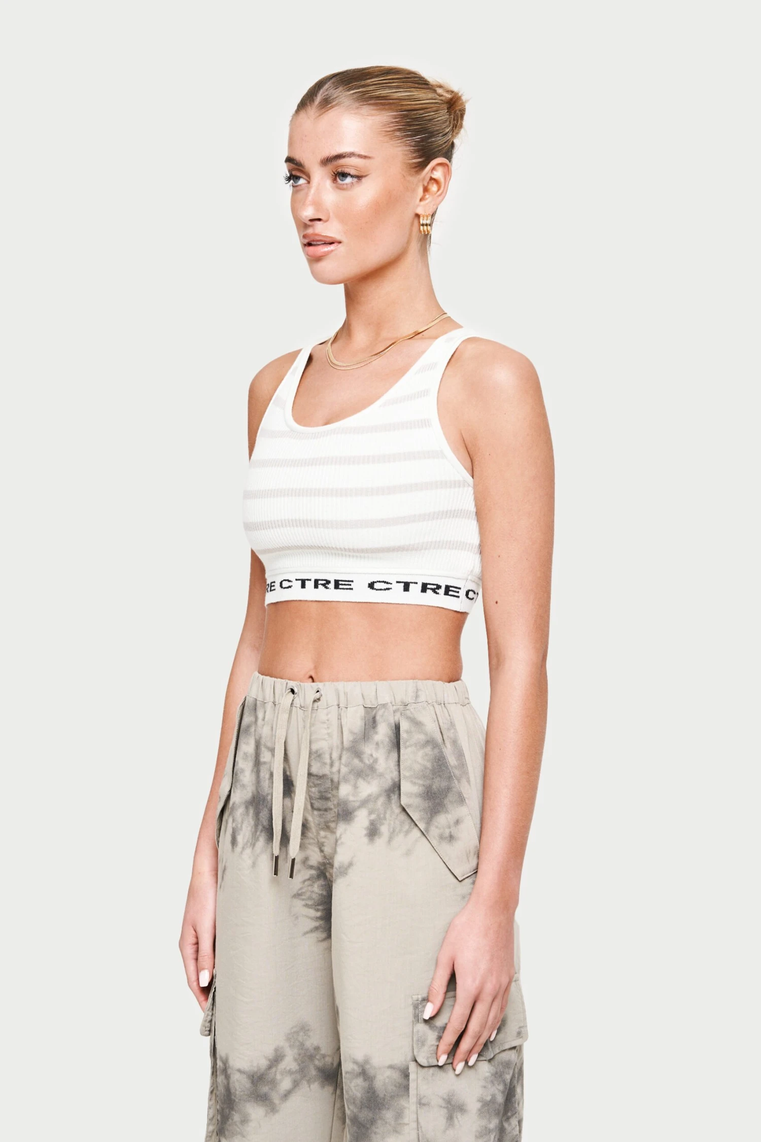 CTRE KNIT CROP TOP - BEIGE - Image 4