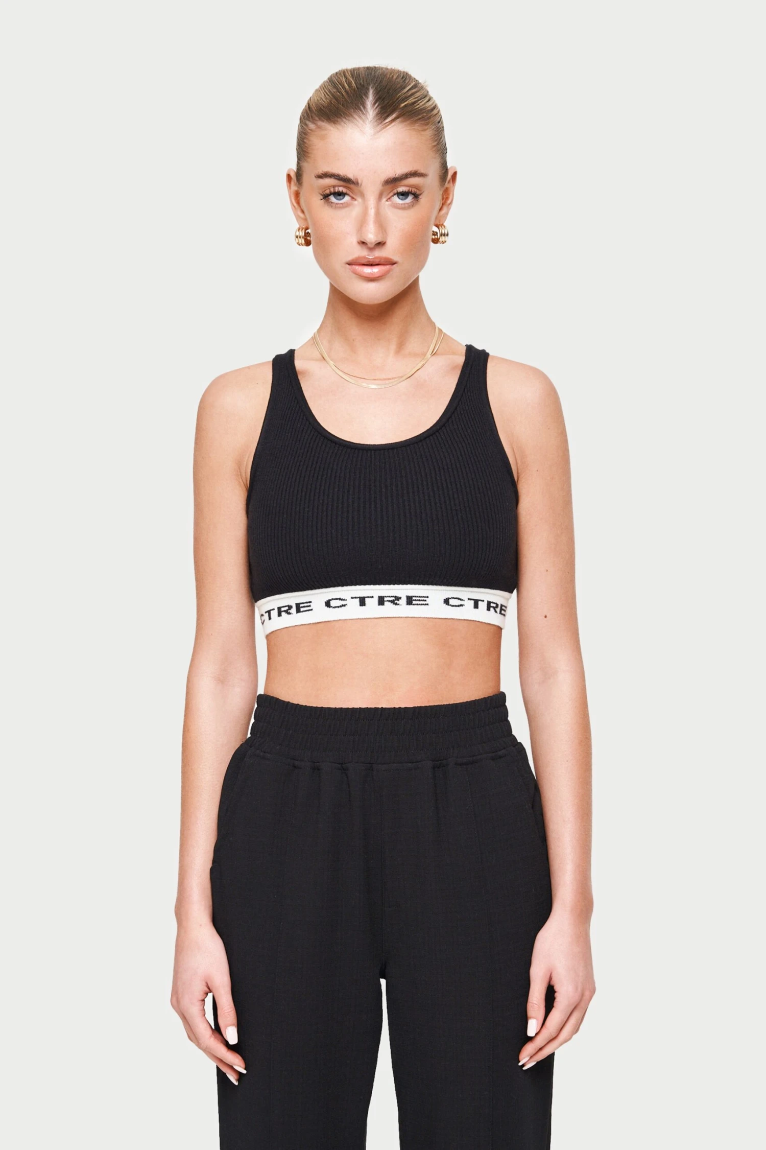 CTRE KNIT CROP TOP - BLACK - Image 2