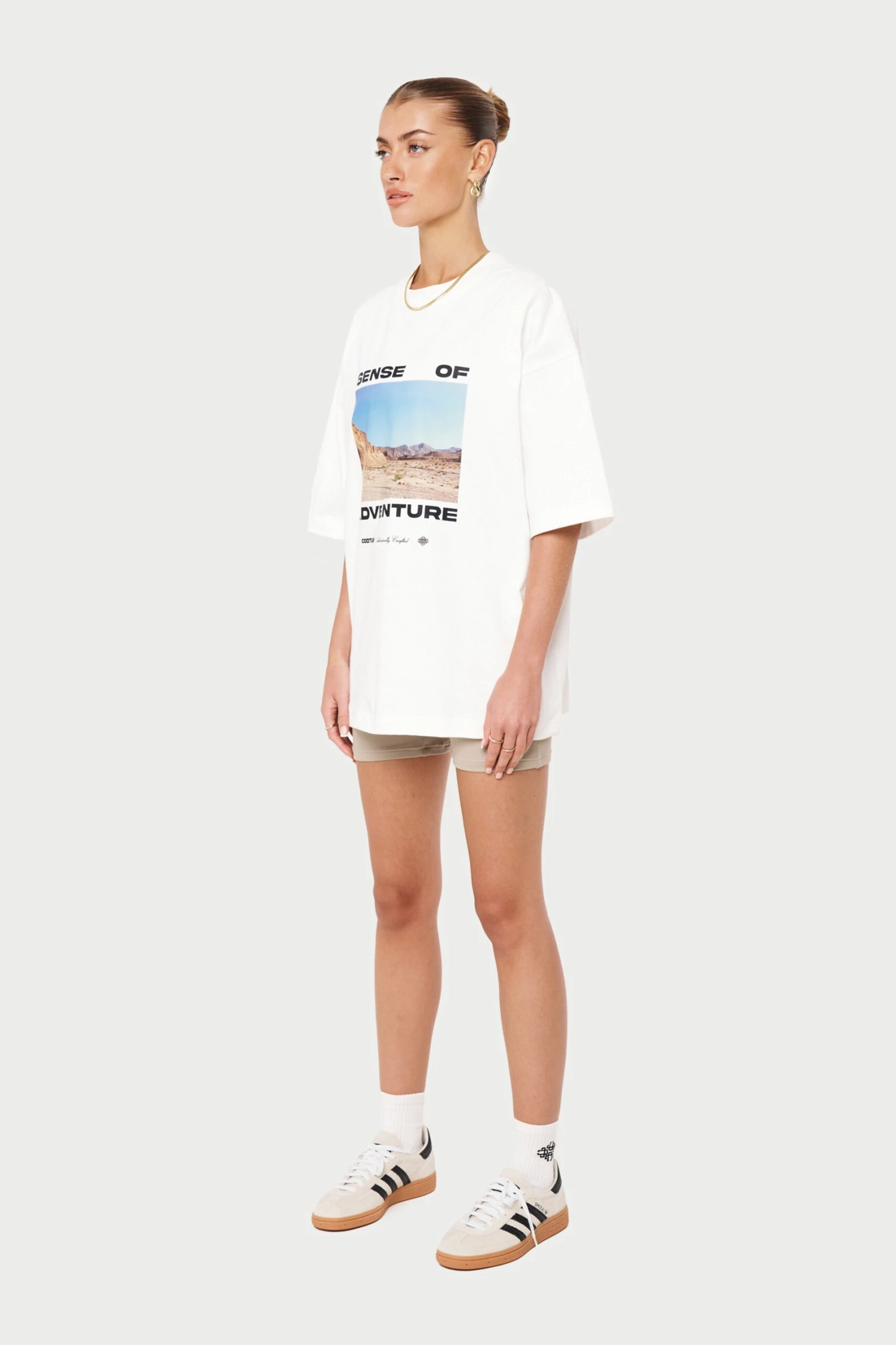 SENSE OF ADVENTURE OVERSIZED T-SHIRT - OFF WHITE - Image 6