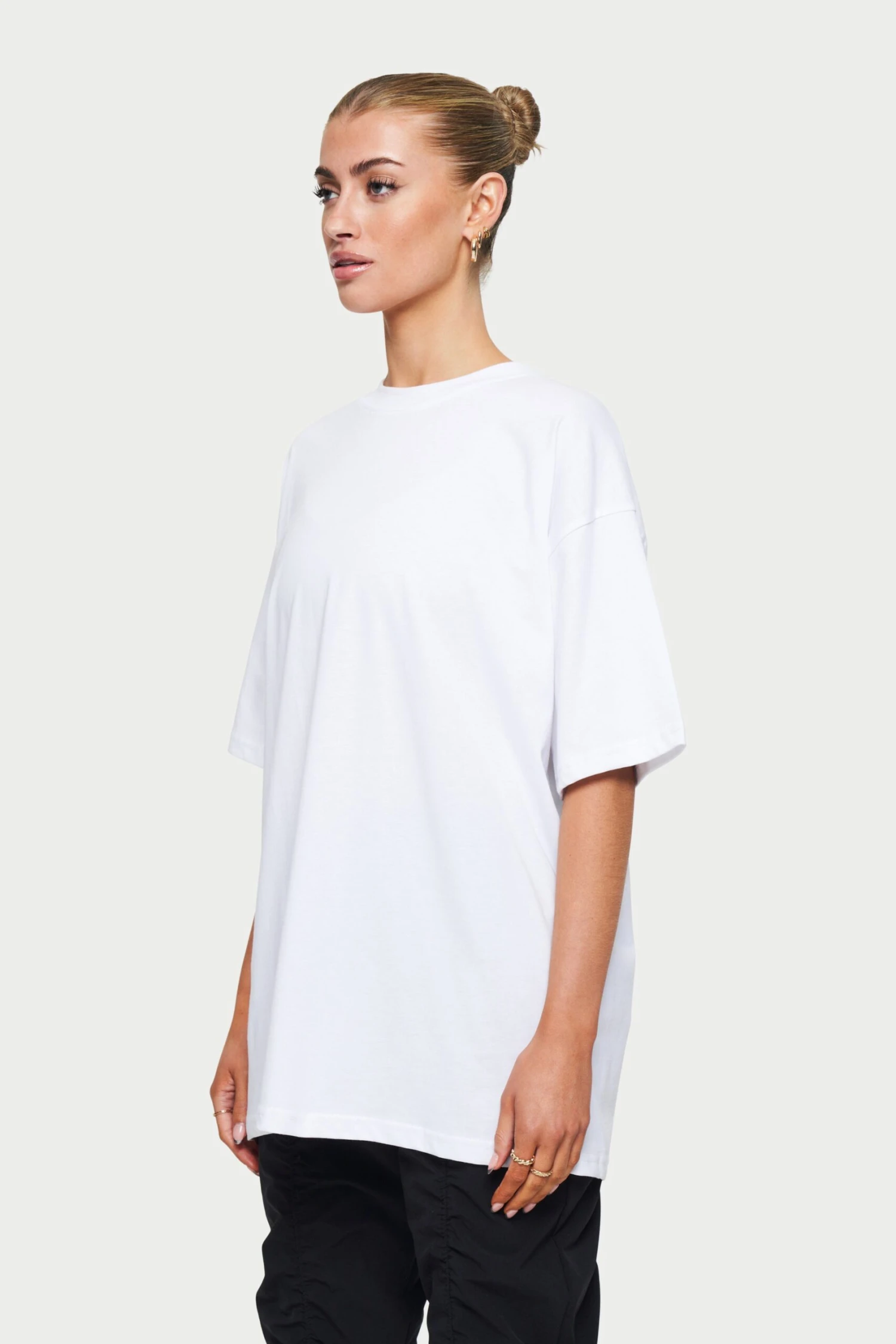 BLANK OVERSIZED T-SHIRT - WHITE - Image 4