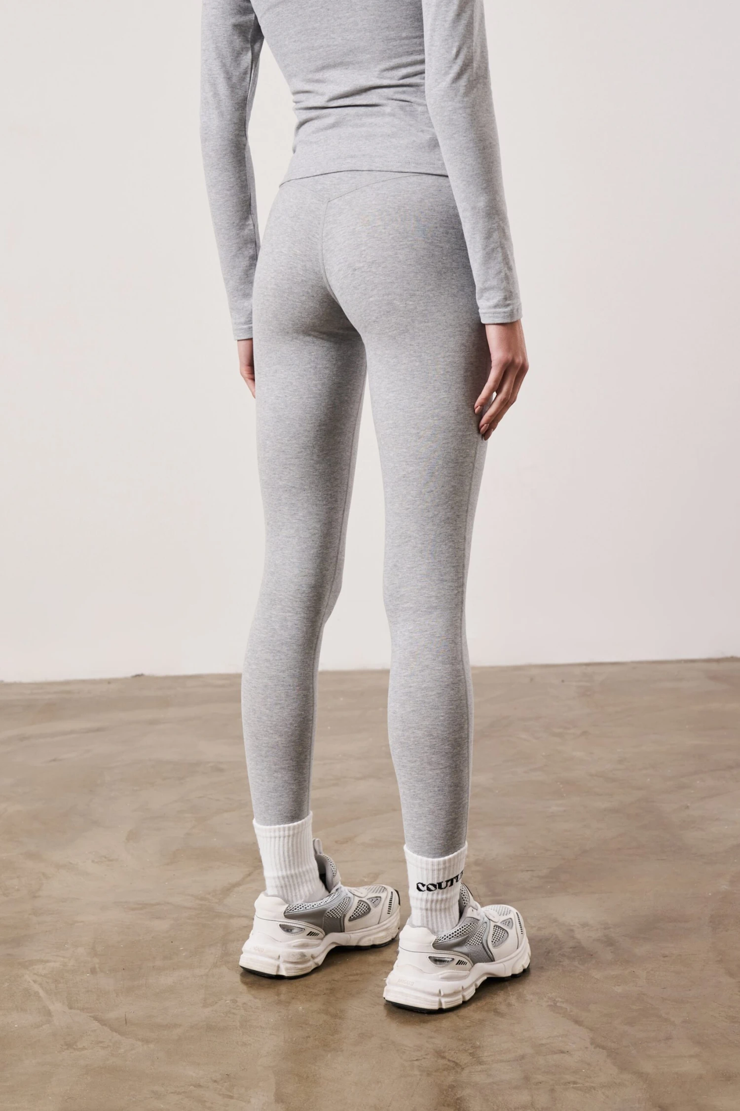 EMBLEM SOFT TOUCH JERSEY LEGGINGS - GREY MARL - Image 5